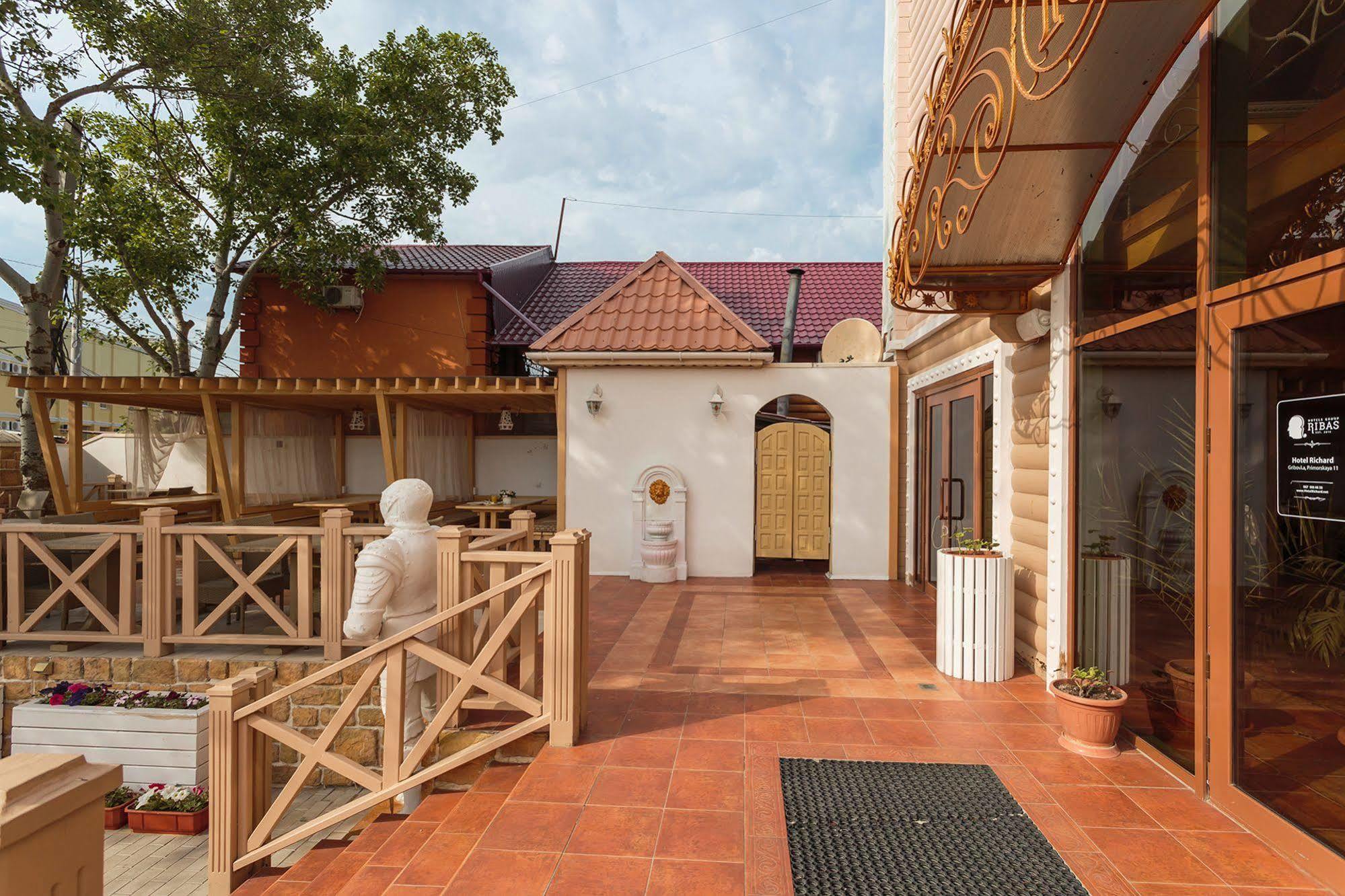Richard By Ribas Hotel Hrîbivka Exterior foto